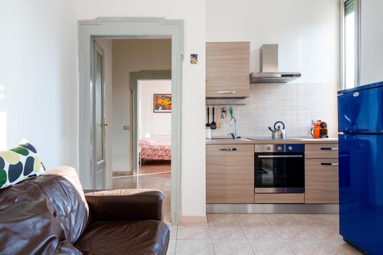 Cosy Apartment Close To Iulm University Milão Exterior foto